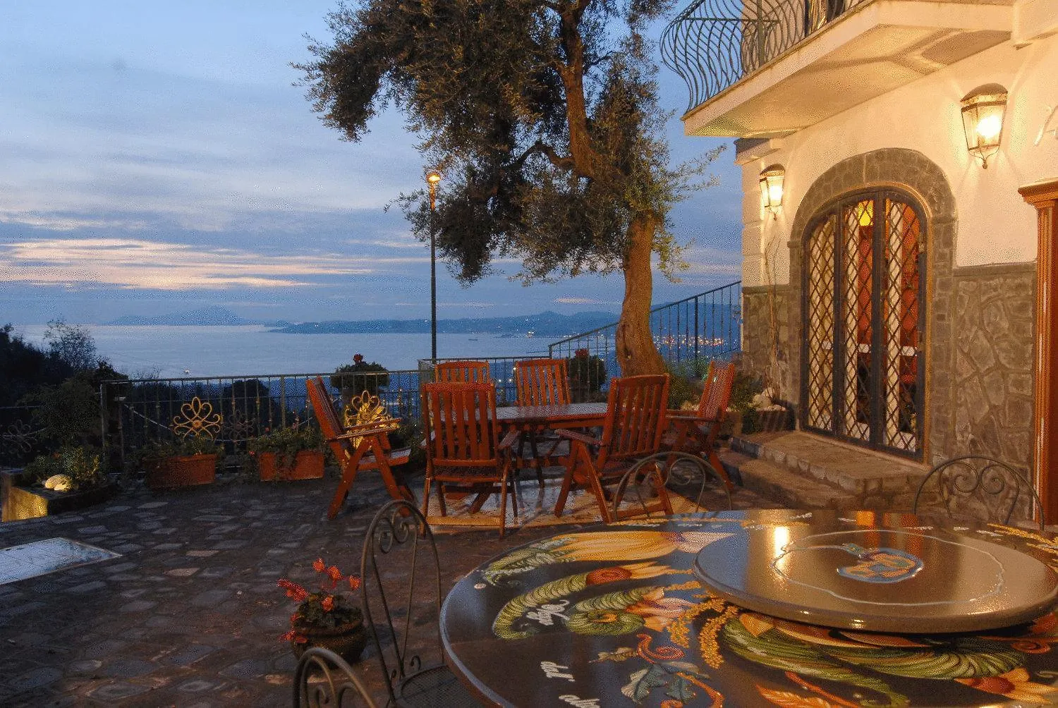 ** Couette-café La Dimora Le Fumarole Rooms Ercolano Italie