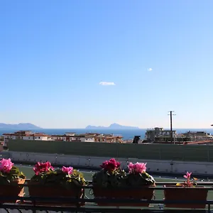 Il Giardino Dei Glicini *** Ercolano